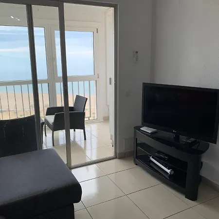 Con Magnificas Vistas Al Mar - Wifi Gratis * Empuriabrava